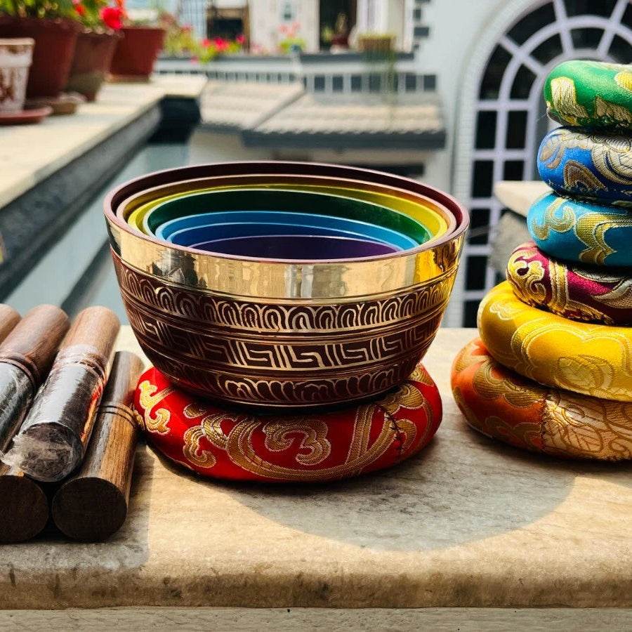 7 Chakra Tibetan Singing Bowl Set | Colorful Meditation & Sound Healing Bowls