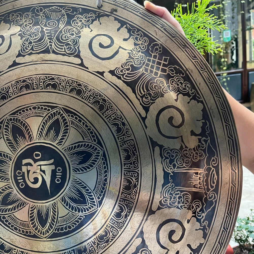 Artisan-Crafted Tibetan Meditation Gong: Hand-Hammered Sound Therapy